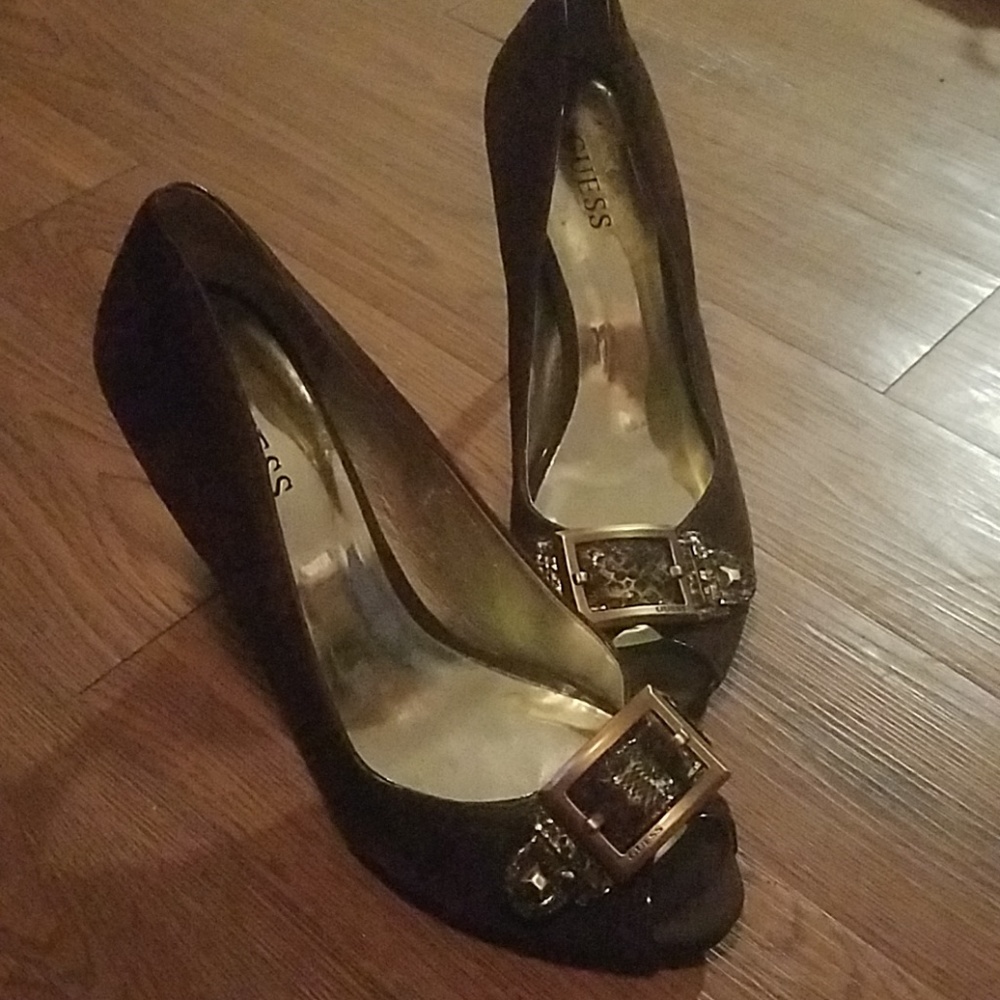 Guess heels